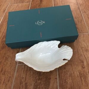 Lenox China dove dish